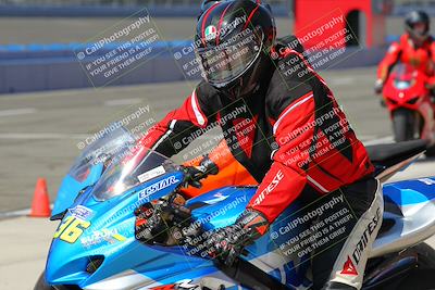 media/Aug-27-2022-Fastrack Riders (Sat) [[c588535105]]/Level 2/Grid/